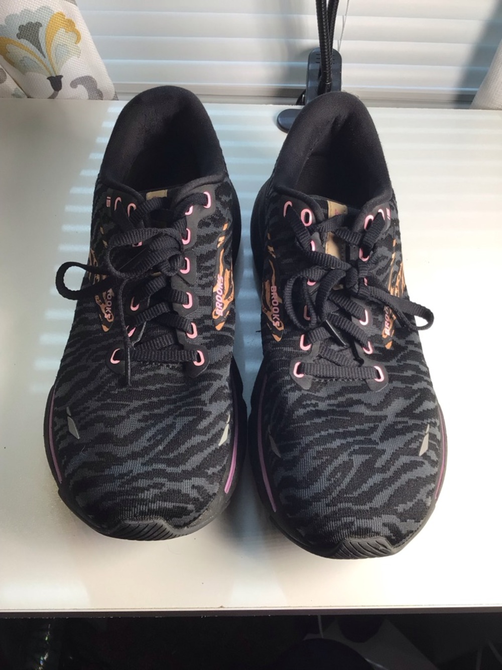 Brooks Ghost Women's Running Shoes - Black with Pink and Gold Accents - Picture 2 of 3